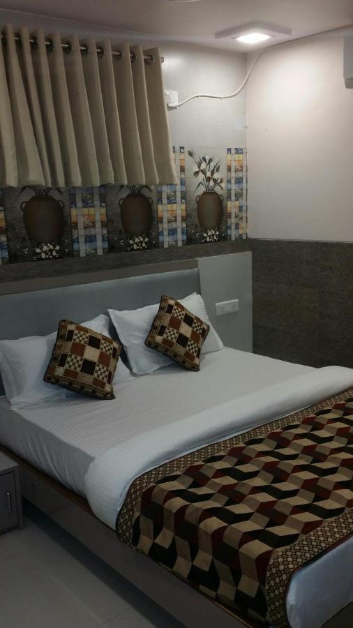 Hotel Kf Residency Bombaim Exterior foto