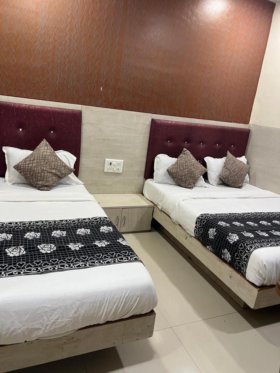 Hotel Kf Residency Bombaim Exterior foto